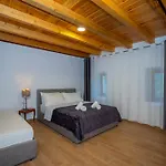 Villa Prelatheth