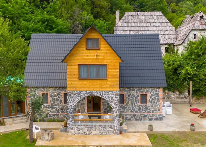Villa Prelatheth